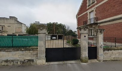 La Cabane D'achille Et Camille, Crèche à Soissons