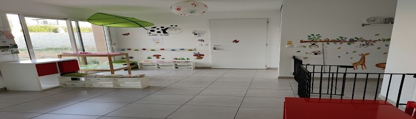 Mamz'aile Coccinelle, Service de Garde d'Enfants à Domicile à Saussan