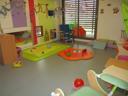 Crèche Le Petit Prince - La Maison Bleue, Crèche à Lagnieu