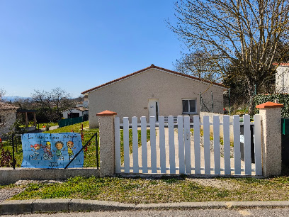 Mam Bezac Les Petitounes Extras'ordinaires, Assistante Maternelle à Bézac