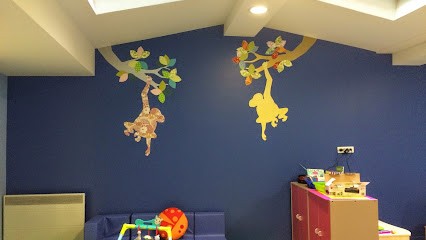 Les Petits Chaperons Rouges, Crèche à Paris 03