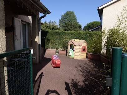 Nathalie Bhend, Assistante Maternelle à Champagne-au-Mont-d'Or