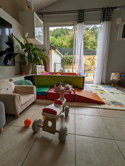 Assistante Maternelle Sommières Service De Garde D'enfants À Domicile à Sommières