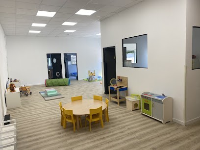 Micro Crèche L'ilot Dinos, Crèche à Saint-Jean-le-Blanc