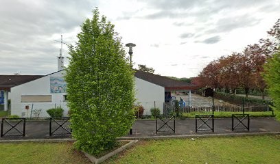 Crèche Espace Léon Constantin, Crèche à Villecresnes