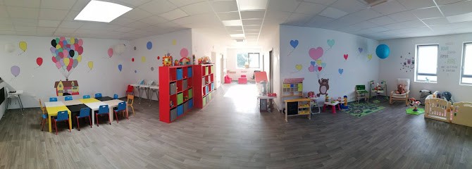 Les Mamours : Maison D'assistante Maternelle, Assistante Maternelle à Farébersviller