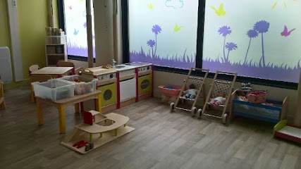 Micro Crèche Montessori Abicou La Maison Bleue, Crèche à Rueil-Malmaison