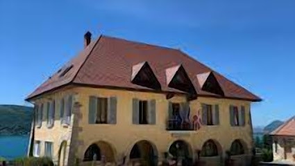 Crèche Les Epeles - La Maison Bleue, Crèche à Veyrier-du-Lac
