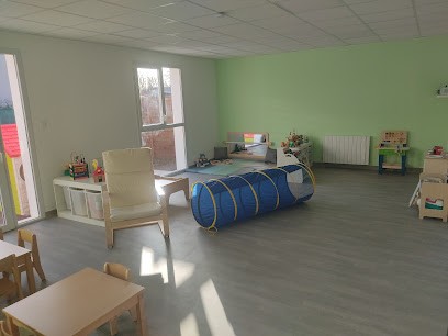 Micro Crèche Les Loulous Canailloux Des Chérubins, Crèche à Saint-Philbert-de-Grand-Lieu