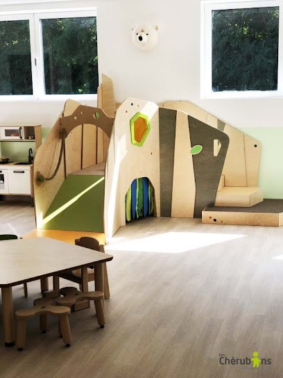Micro-Crèche O'doudou Caché By Les Chérubins, Crèche à Ouroux-sur-Saône
