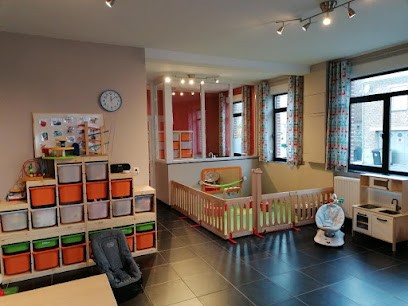 Micro Crèche Fripouille Et Compagnie, Crèche à Pont-sur-Sambre
