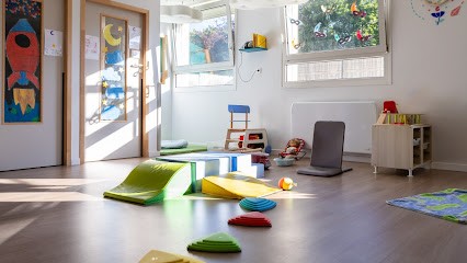 Les Petits Chaperons Rouges, Crèche au Loroux-Bottereau