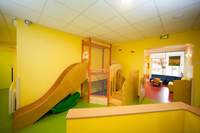 Crèche Les Petits Coucous La Maison Bleue, Crèche au Bourget
