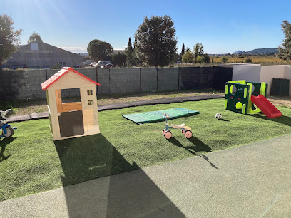 Micro-Crèche Les Petits Loups, Crèche à Saint-Côme-et-Maruéjols