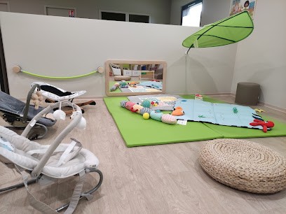 La Cabane D'achille & Camille Vitre, Crèche à Vitré