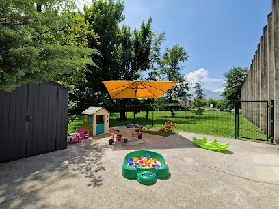 Micro Crèche Bébéclic, Crèche à Gières