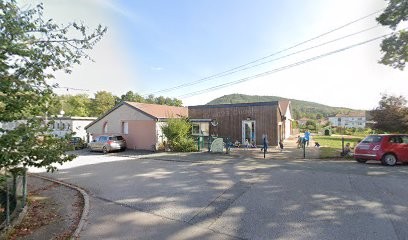 Crèche Le Parapluie Des Petits, Crèche à Docelles