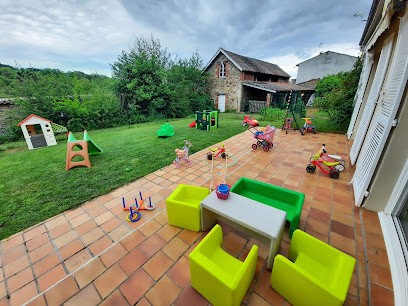 Mam Not À Pas..., Assistante Maternelle à Sauxillanges