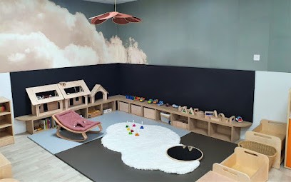 Crèche People & Baby Bilingual Petit-Couronne - Am Stram Gram, Crèche à Petit-Couronne