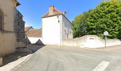 Relay Petite Enfance - Genouilly, Crèche à Genouilly