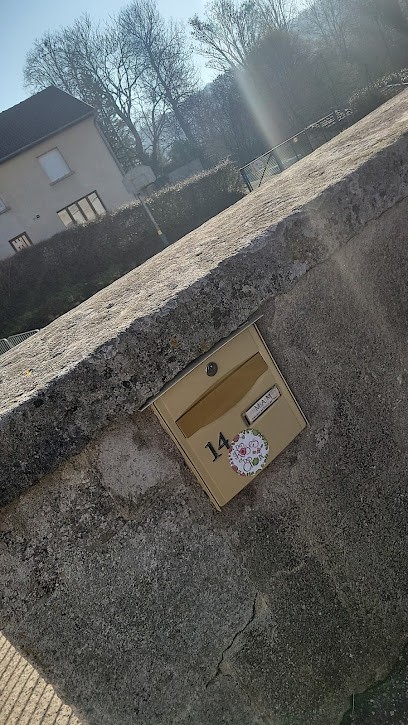 Des Roses Et Des Choux Service De Garde D'enfants À Domicile à Luzy-sur-Marne