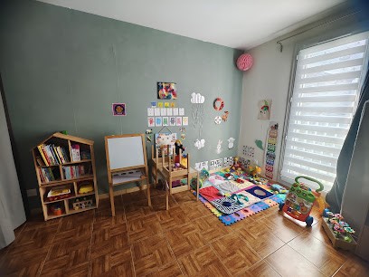 Laetitia Childminder, Assistante Maternelle à Villefontaine