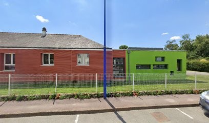 Hall - Daycare, Crèche à Pluneret