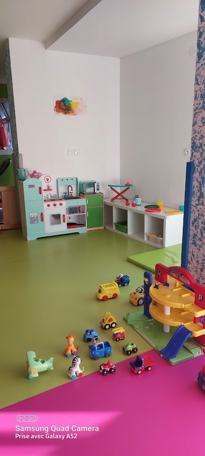 Micro-crèche Haut Les P'tits Coeurs, Crèche à Saint-André-lez-Lille