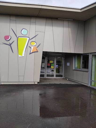 Relay Petite Enfance L'escale, Crèche à Thue et Mue