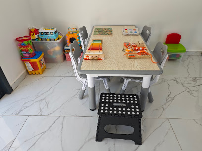 Assistante Maternelle Agréée, Nounou Alexandra, Assistante Maternelle à la Motte