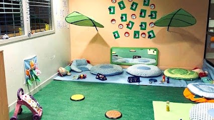 Les Petits Chaperons Rouges, Crèche à Trappes