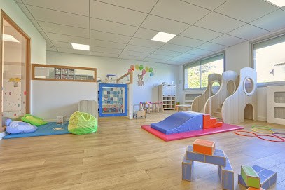 Crèche Les Petites Canailles, Crèche à Enghien-les-Bains