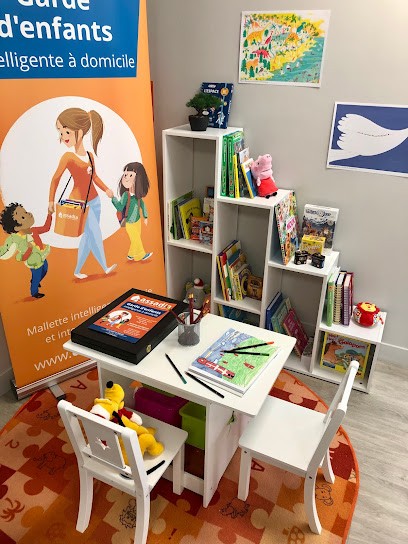 Assadia Montlhery - Garde Children Intelligente À Domicile, Service de Garde d'Enfants à Domicile à Montlhéry