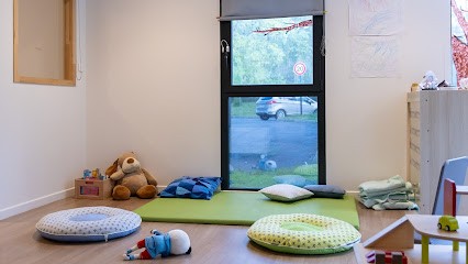 Les Petits Chaperons Rouges, Crèche à Saint-Sébastien-sur-Loire