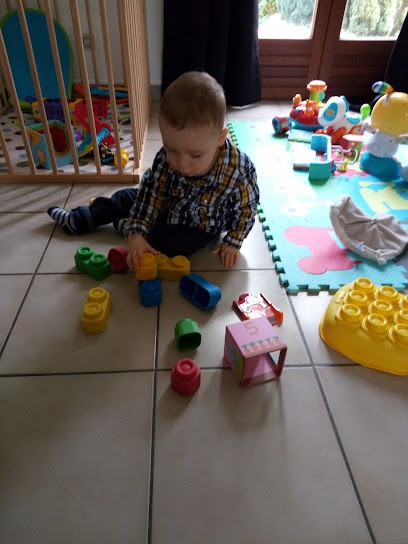 Childminder Agréée, Assistante Maternelle à Saint-Martin-Longueau
