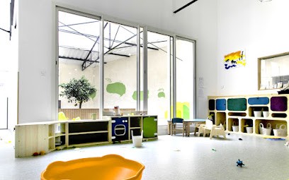 Micro-crèche Youbee For Kids La Crèche des Dames, Crèche à Marseille 02