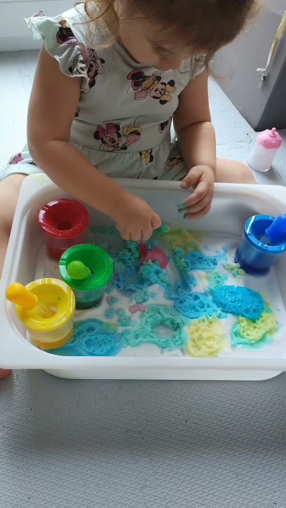 Kelly Aussel, Assistante Maternelle à Menton