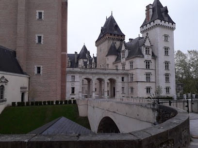 Michel, Crèche à Grayan-et-l'Hôpital