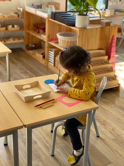 La Passerelle Montessori, Crèche à Vannes