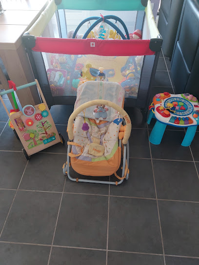Chez Nounou, Assistante Maternelle à Hinges