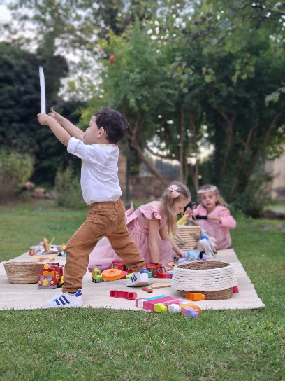 Anim' Mon Jour, Service De Garde D'enfants À Domicile à Saint-Maximin-la-Sainte-Baume