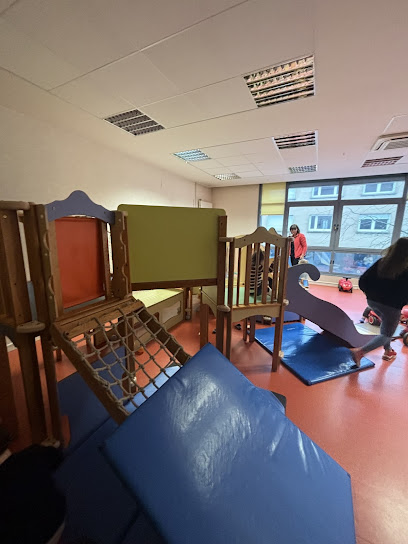 Crèche Les Marmousets - La Maison Bleue Crèche à Sarreguemines
