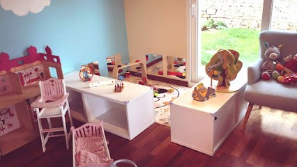 Mam 1001 Colors, Assistante Maternelle à Saint-Évarzec