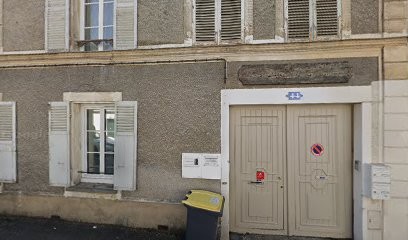Boudchou & Cie Agency Garde Children Fontainebleau, Service de Garde d'Enfants à Domicile à Fontainebleau