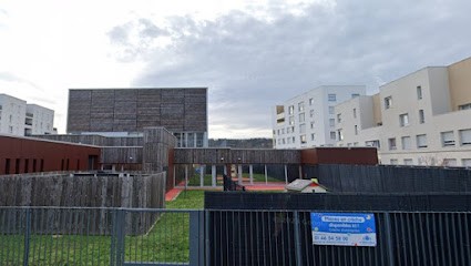 Crèche Joséphine Baker La Maison Bleue, Crèche à Poissy