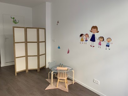 Family Sphere Châlons-En-Champagne, Service de Garde d'Enfants à Domicile à Châlons-en-Champagne