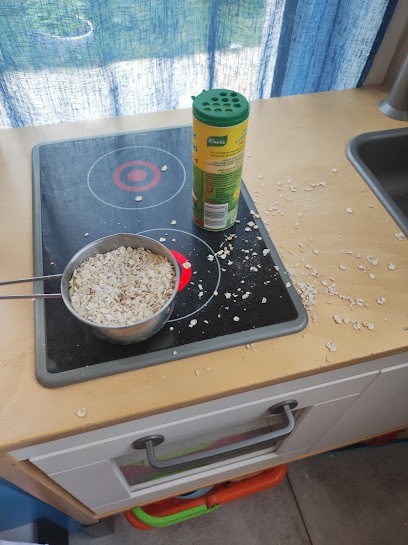 Élodie Registered Childminder Élodie And Tribe Of Little Feet, Assistante Maternelle à Plan-d'Orgon