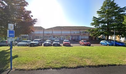 Pious-Pious, Crèche à Isle