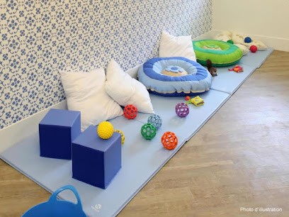 Les Petits Chaperons Rouges, Crèche à Lorient