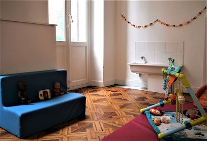 Crèche People Baby Marseille 1 - Amandine Et Grenadine, Crèche à Marseille 01